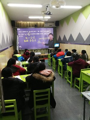 韶關(guān)市湞江區(qū)高思教育信息咨詢 助力學(xué)生成長(zhǎng)，點(diǎn)亮智慧未來(lái)